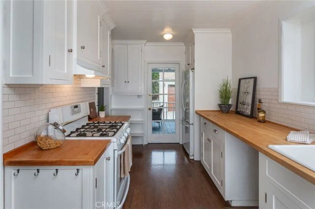322 S Orchard, Burbank, CA 91506