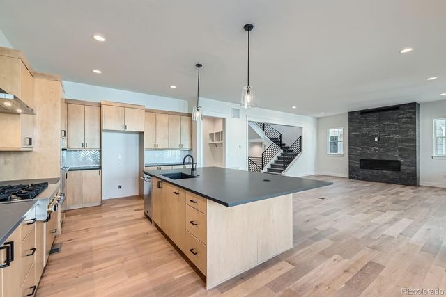 1875 Hickory Avenue, Erie, CO 80516