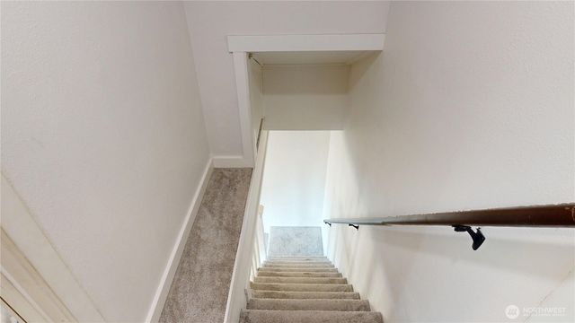 912 Pleasant Avenue, Bremerton, WA 98337