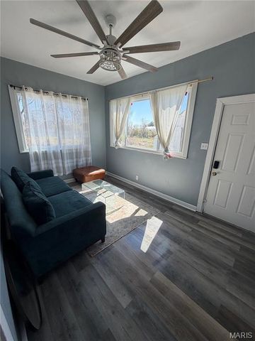 2050 Belle Avenue, Jennings, MO 63136