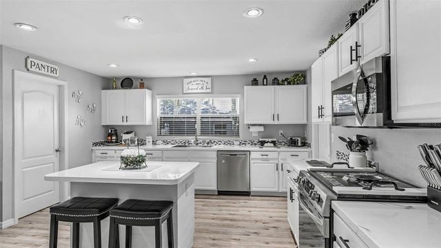 2855 BLACKWATER OAKS DRIVE, Mulberry, FL 33860