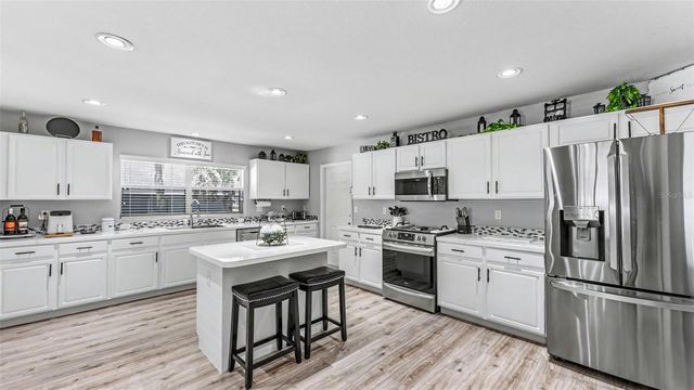 2855 BLACKWATER OAKS DRIVE, Mulberry, FL 33860