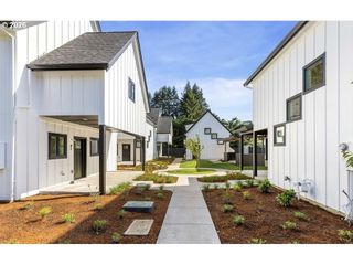 11813 Nw 38TH Ave C, Vancouver, WA 98685