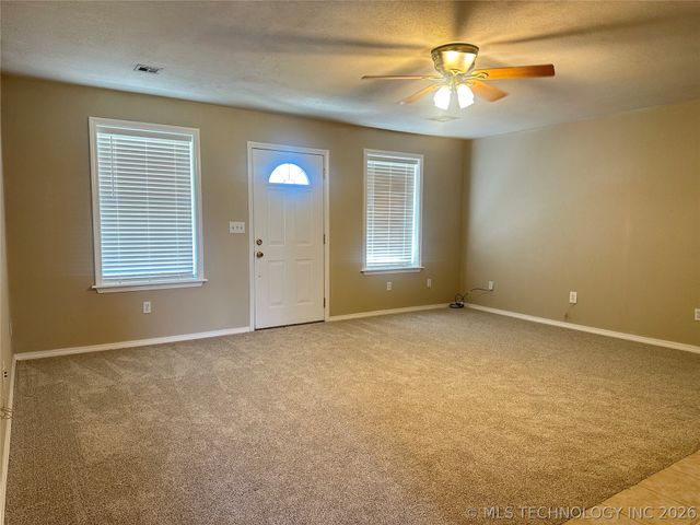 613 S 1st Street, Morris, OK 74445