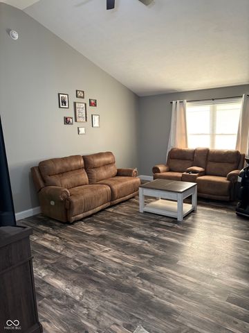 4460 Katy Drive, Seymour, IN 47274