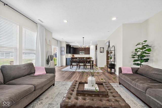 12378 Rooster Court, Noblesville, IN 46060