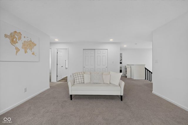 12378 Rooster Court, Noblesville, IN 46060