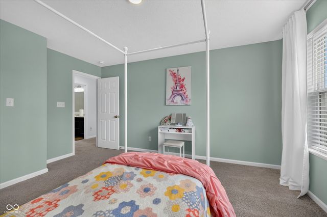 12378 Rooster Court, Noblesville, IN 46060