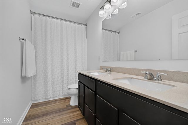 12378 Rooster Court, Noblesville, IN 46060