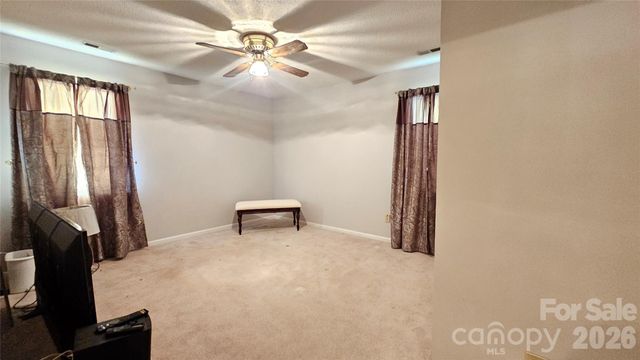 2425 Katherine Kiker Road, Charlotte, NC 28213