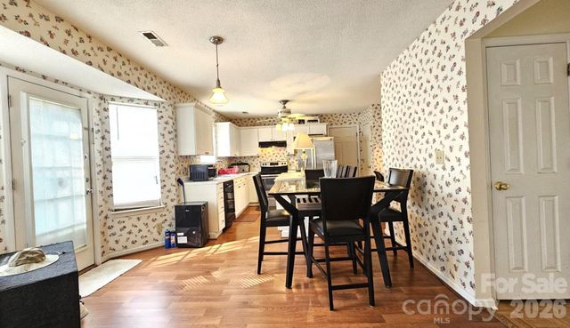 2425 Katherine Kiker Road, Charlotte, NC 28213