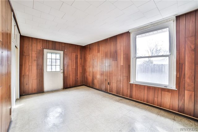 83 Edge Park Avenue, Buffalo, NY 14216