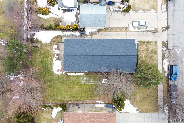 83 Edge Park Avenue, Buffalo, NY 14216