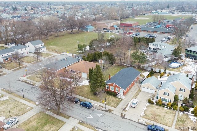 83 Edge Park Avenue, Buffalo, NY 14216