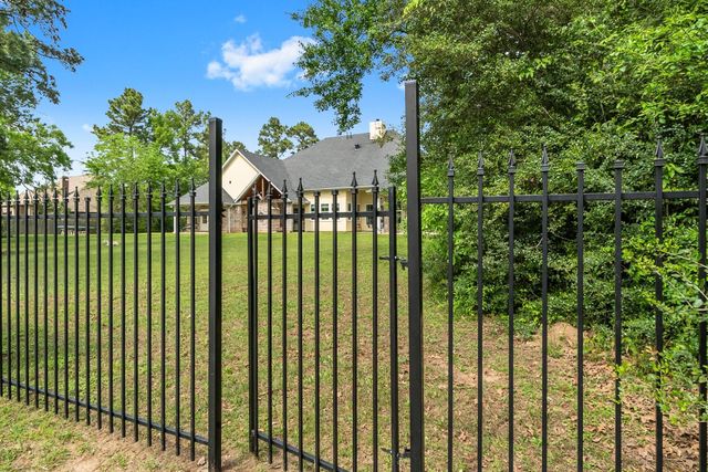 11778 Grand Harbor Boulevard, Montgomery, TX 77356