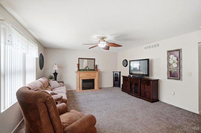 1336 Dee Dee Lane, Amelia, OH 45102