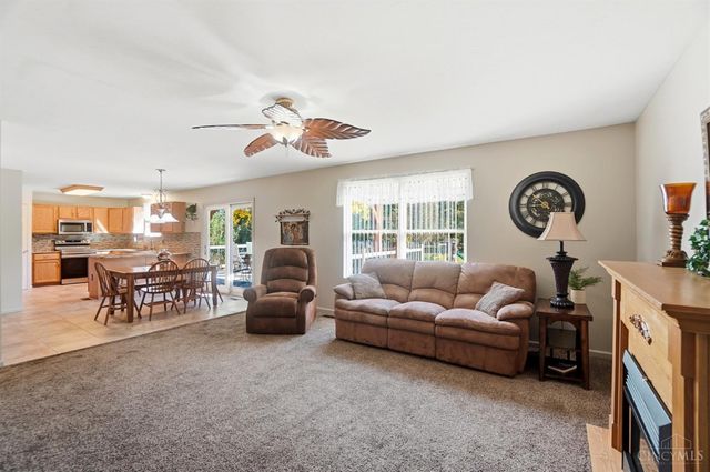 1336 Dee Dee Lane, Amelia, OH 45102