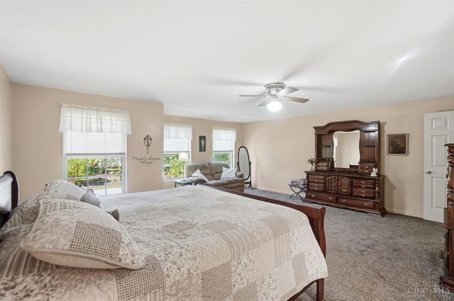 1336 Dee Dee Lane, Amelia, OH 45102