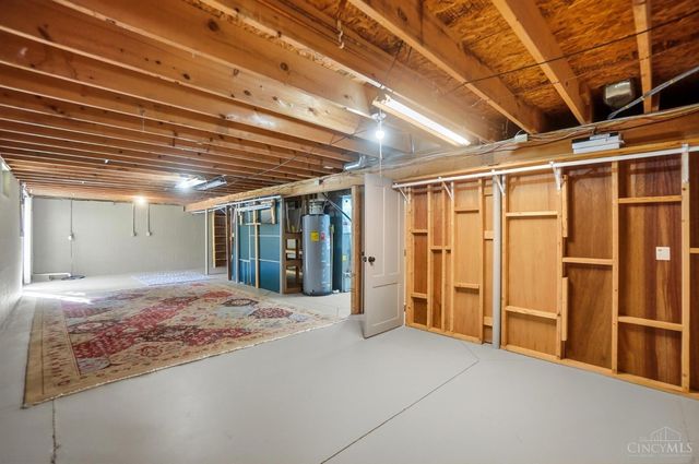 1336 Dee Dee Lane, Amelia, OH 45102