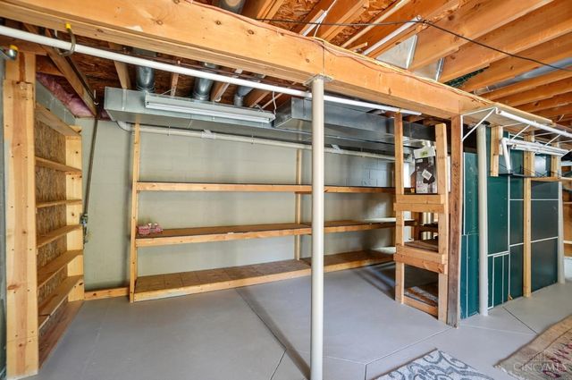 1336 Dee Dee Lane, Amelia, OH 45102