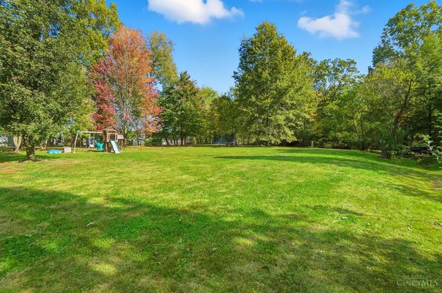 1336 Dee Dee Lane, Amelia, OH 45102