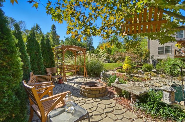 1336 Dee Dee Lane, Amelia, OH 45102