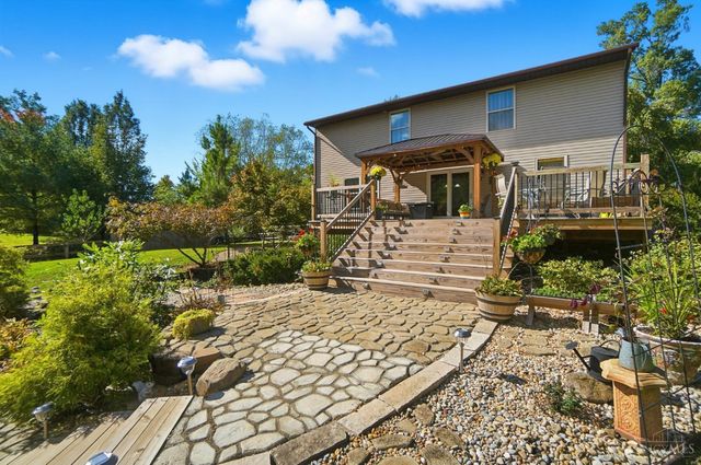 1336 Dee Dee Lane, Amelia, OH 45102