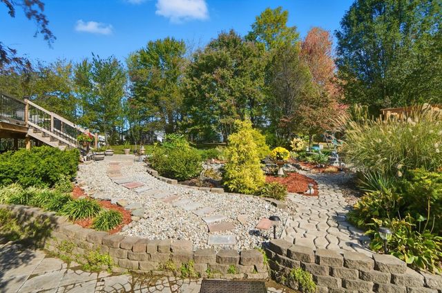 1336 Dee Dee Lane, Amelia, OH 45102