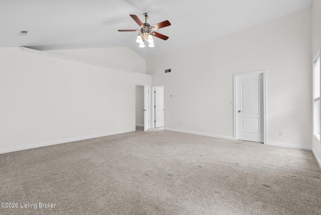 5107 Craigs Creek Dr, Louisville, KY 40241