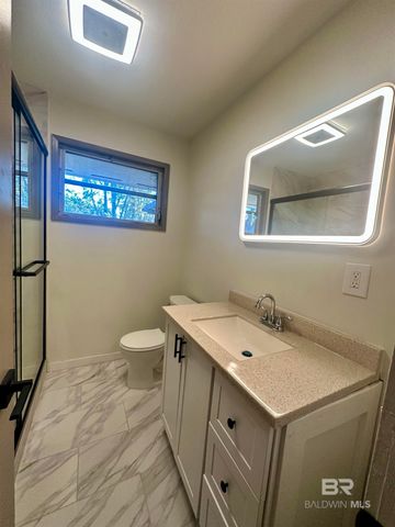 110 Lynnbrook Drive, Brewton, AL 36426