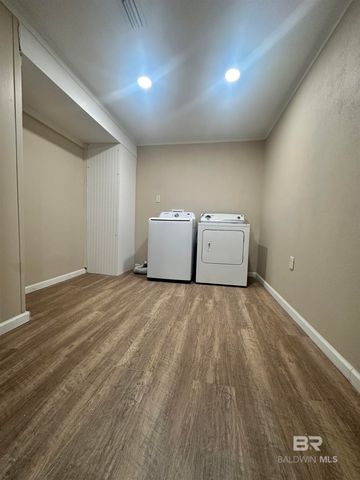 110 Lynnbrook Drive, Brewton, AL 36426