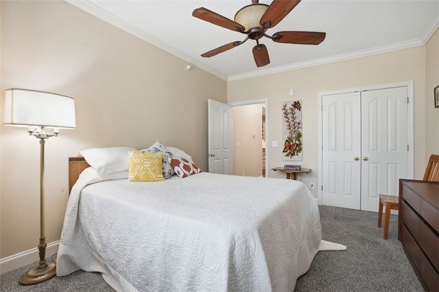 244 Adams Pointe Blvd 10, Adams Twp, PA 16046