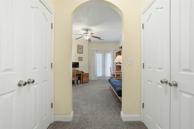 244 Adams Pointe Blvd 10, Adams Twp, PA 16046