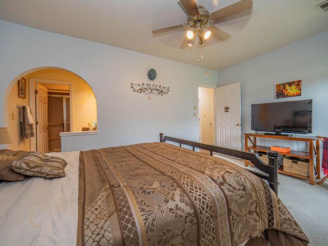 192 W GREEN MEADOWS RD, Columbia, MO 65203