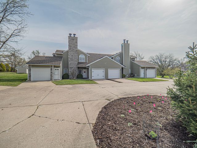192 W GREEN MEADOWS RD, Columbia, MO 65203