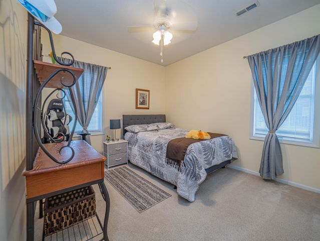 192 W GREEN MEADOWS RD, Columbia, MO 65203