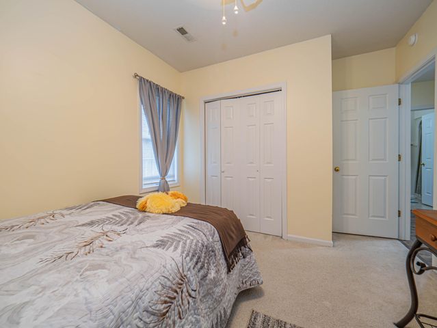 192 W GREEN MEADOWS RD, Columbia, MO 65203