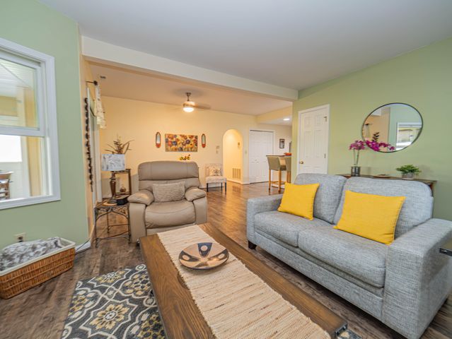 192 W GREEN MEADOWS RD, Columbia, MO 65203