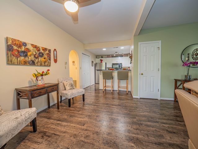 192 W GREEN MEADOWS RD, Columbia, MO 65203