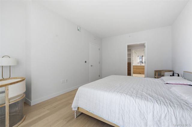 131-01 40th Road 11A, Flushing, NY 11354