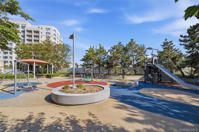 131-01 40th Road 11A, Flushing, NY 11354