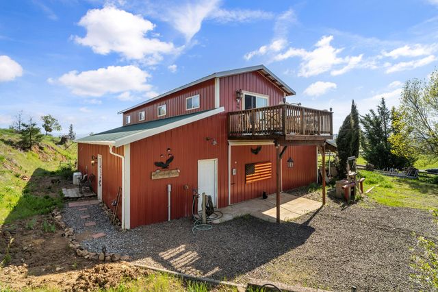 15050 Hwy 62, Eagle Point, OR 97524