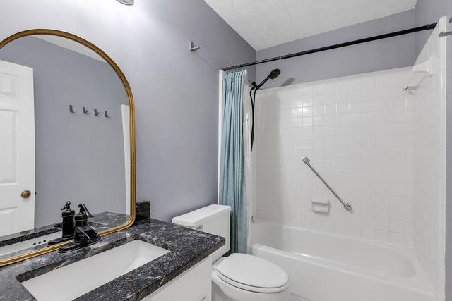 111 Teal Court, Roswell, GA 30076