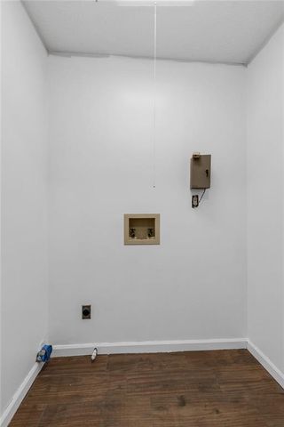 111 Teal Court, Roswell, GA 30076