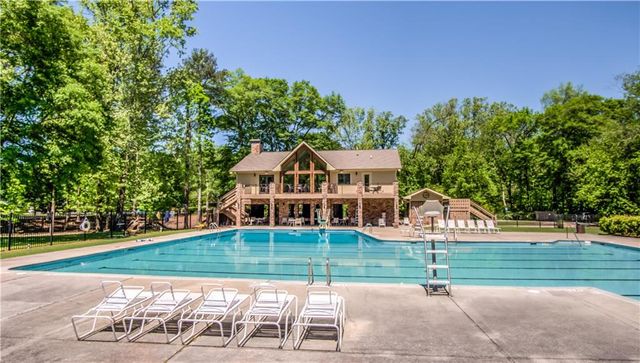 111 Teal Court, Roswell, GA 30076