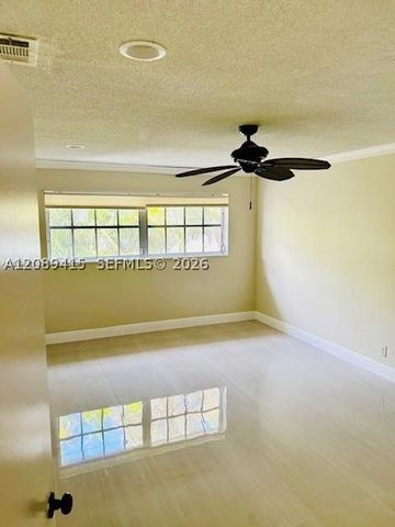 148 Yacht Club Dr 7, North Palm Beach, FL 33408