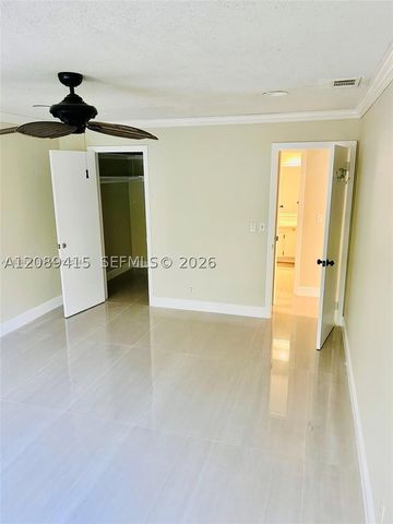 148 Yacht Club Dr 7, North Palm Beach, FL 33408