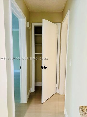 148 Yacht Club Dr 7, North Palm Beach, FL 33408