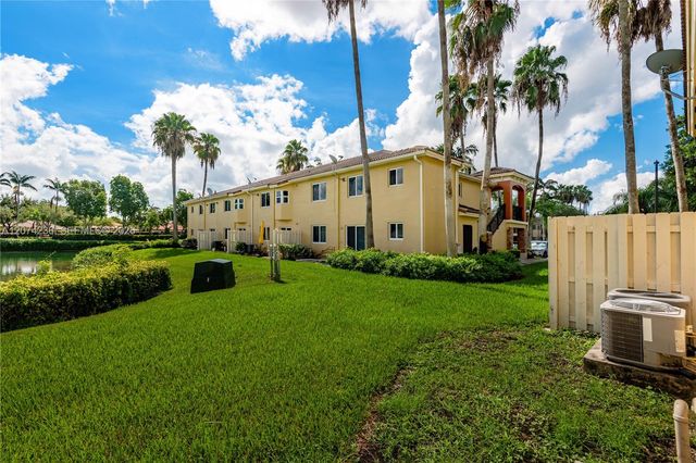 975 NE 34th Avenue 103, Homestead, FL 33033