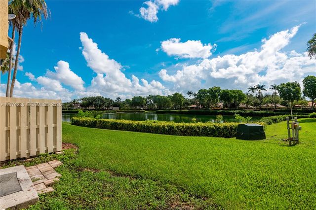 975 NE 34th Avenue 103, Homestead, FL 33033
